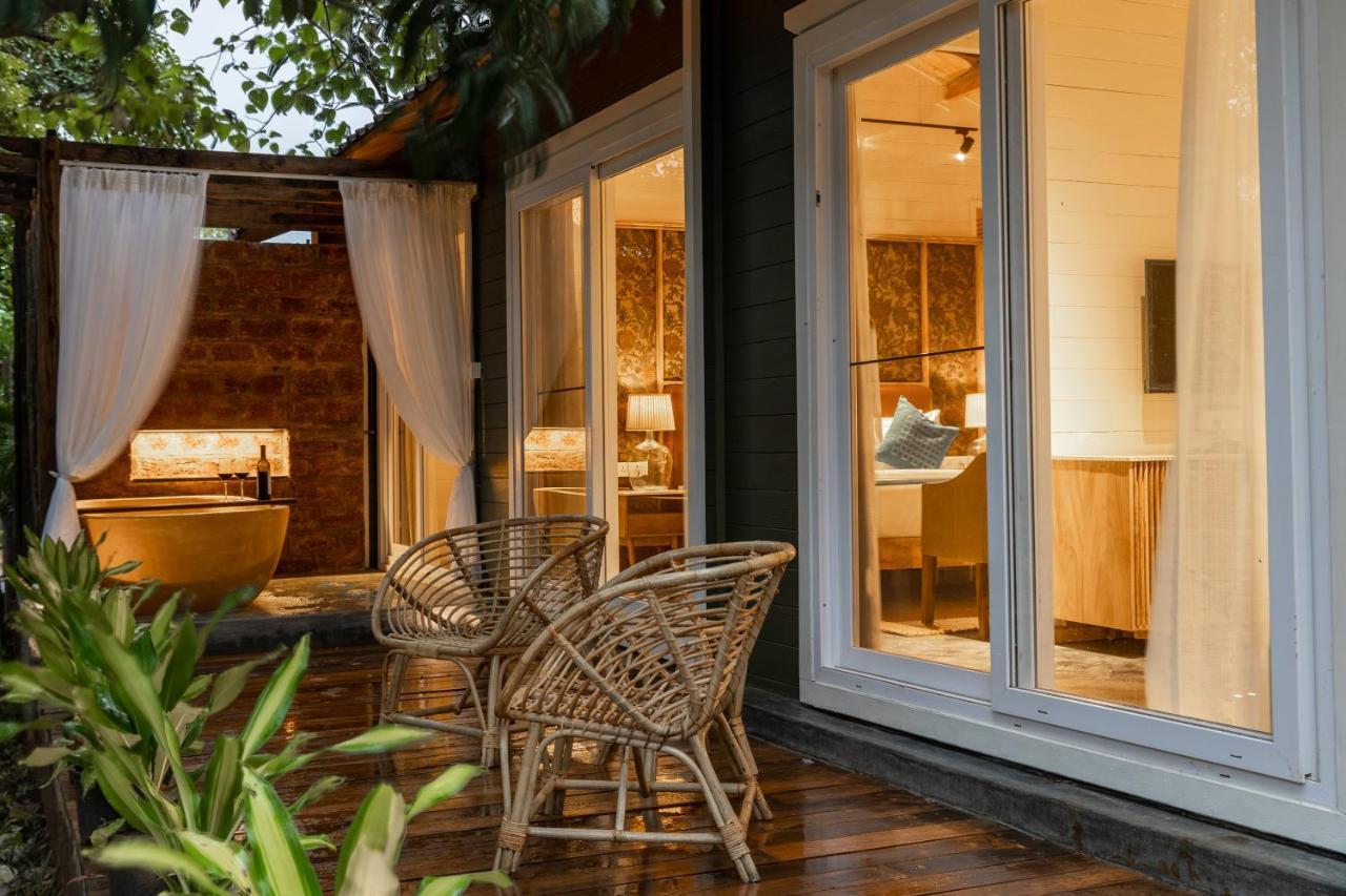 Larisa Resort Ashwem Mandrem Exterior foto